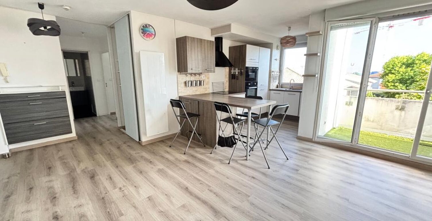   À louer – Appartement T3 meublé – 58,3 m² – Balcon + 2 parkings — photo 1