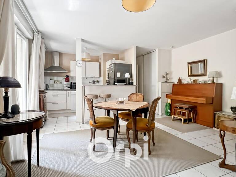 Appartement À Vendre — photo 1