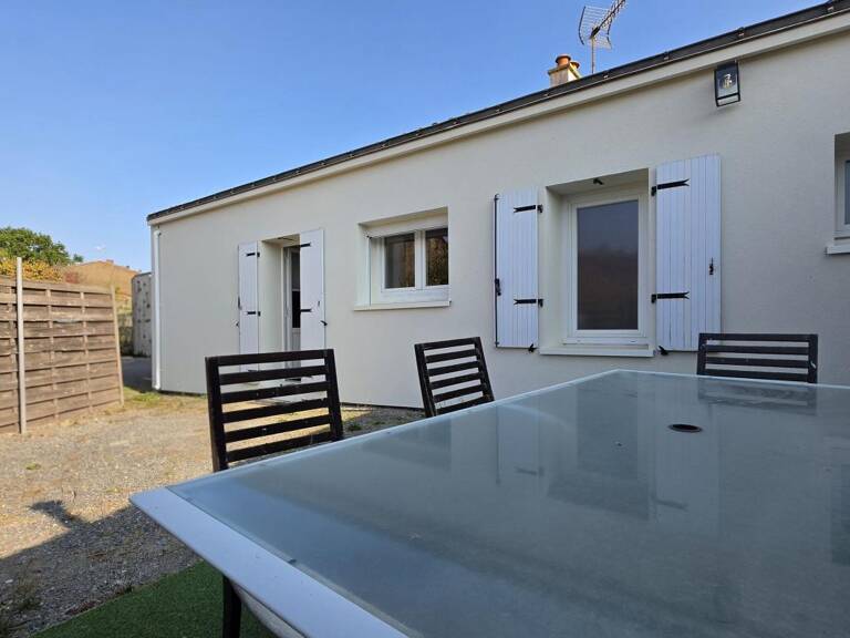 Plain-pied de 95 m² - 5 chambres - Saint Georges de Montaigu — photo 1