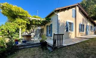 Maison 9 Pièces 216 m² à vendre à Château-l'Évêque (24460)