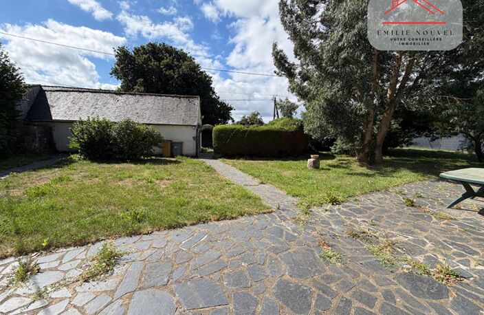 Maison 126 m² à rénover avec terrain et garage — photo 2