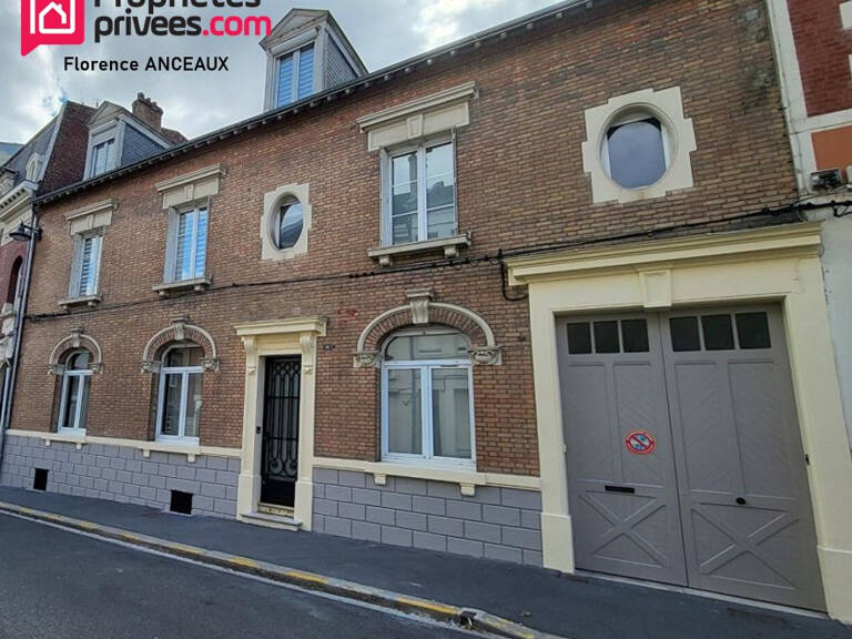 Maison d'exception hyper centre 6 chambres-jardin-garage — photo 1
