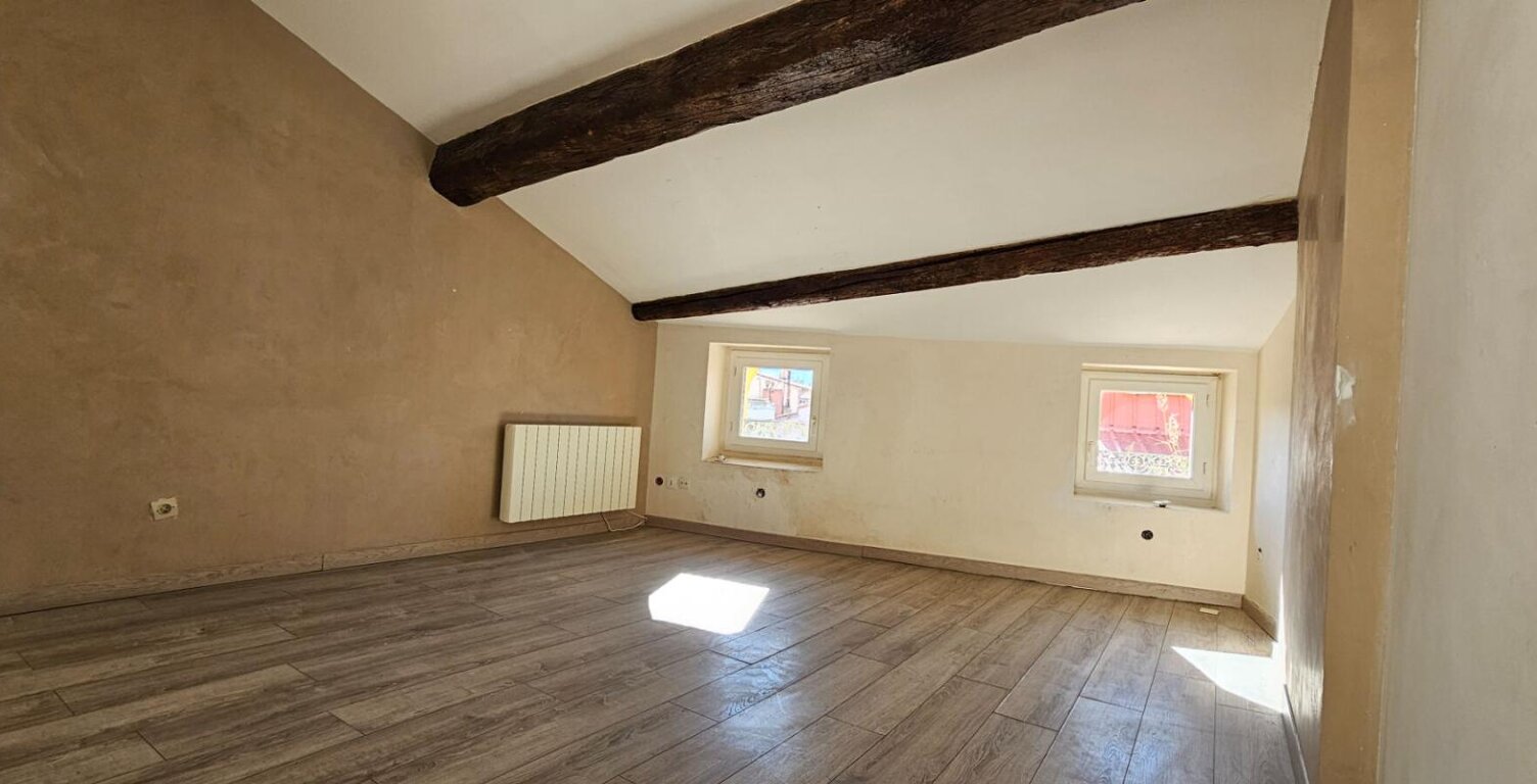 Duplex de caractère sous verrière zénithale - dernier étage - Perpignan La Réal — photo 1