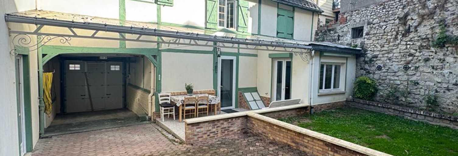 Maison 6 Pièces 124 m² à vendre à Forges-les-Eaux (76440)