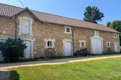 Maison 10 pièces 499000 €