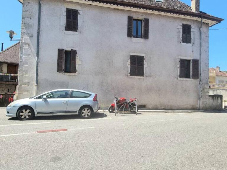 Appartement Yenne 4 pièce(s) 89.90 m2 — photo 1