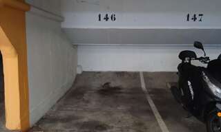 Garage   m² à vendre à Paris 12 (75012)