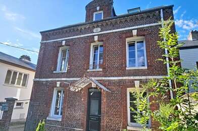 Maison 5 pièces 151000 €