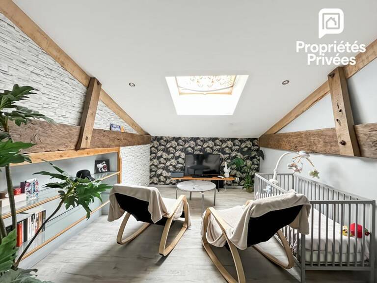 Maison à vendre à Orignolles, 161 m² habitables, dépendances, grand terrain de plus de 3 000 m² — photo 1