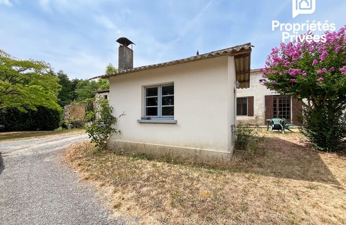 Maison à vendre à Orignolles, 161 m² habitables, dépendances, grand terrain de plus de 3 000 m² — photo 4