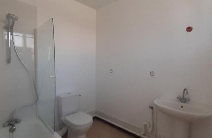 Location appartement 2 pièces 48 m² à Joué-lès-Tours (37300) — photo 3