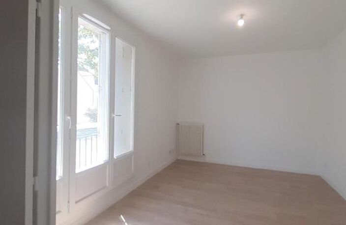Location appartement 2 pièces 48 m² à Joué-lès-Tours (37300) — photo 4