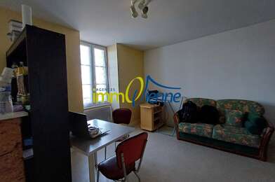 Appartement 1 pièces 340 €