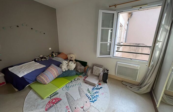 Appartement T3 meublé Lussac Les Châteaux 3 pièce(s) 78.5 m2 — photo 2