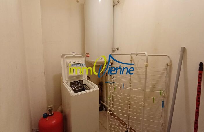 Appartement T2 meublé Lussac Les Châteaux 2 pièce(s) 43.6 m2 — photo 5
