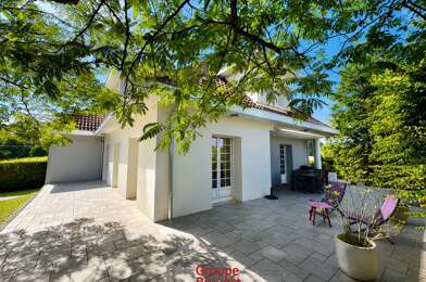 Maison 9 pièces 495000 €