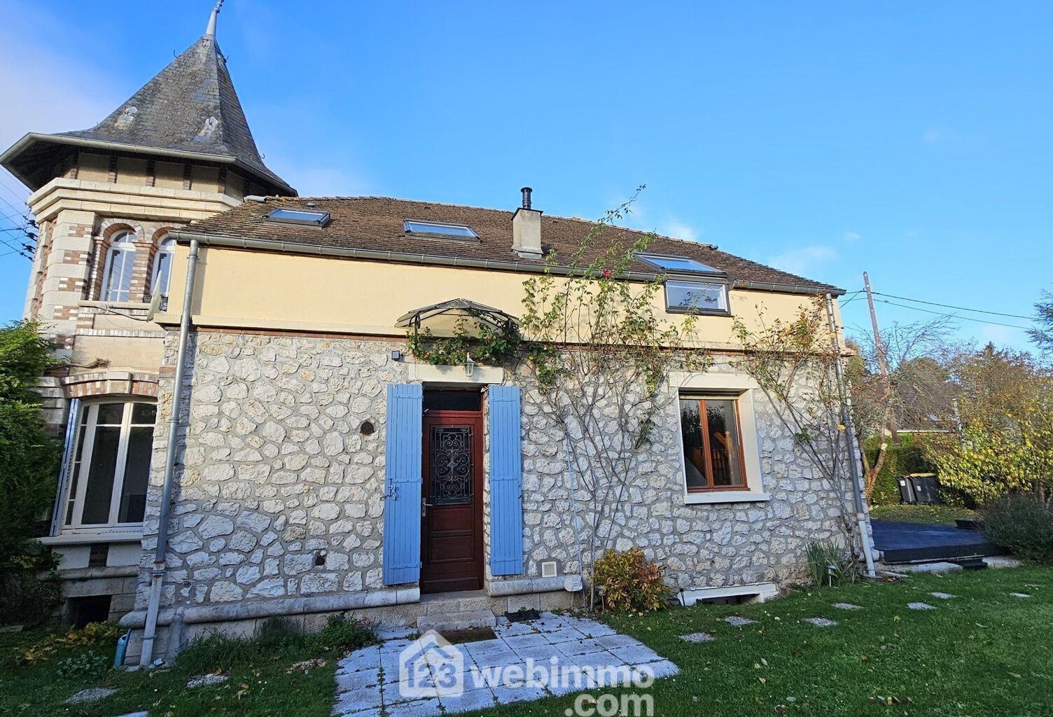 Maison - 163m² - Fontainebleau — photo 1