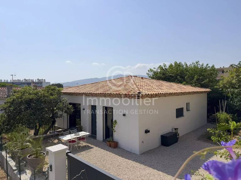 Cannes - Croix des Gardes - Maison neuve T3 — photo 1