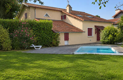 La campagne en ville ! Une adresse rare au coeur de Trespoey Maison T4 - 102 m² - Piscine — photo du bien