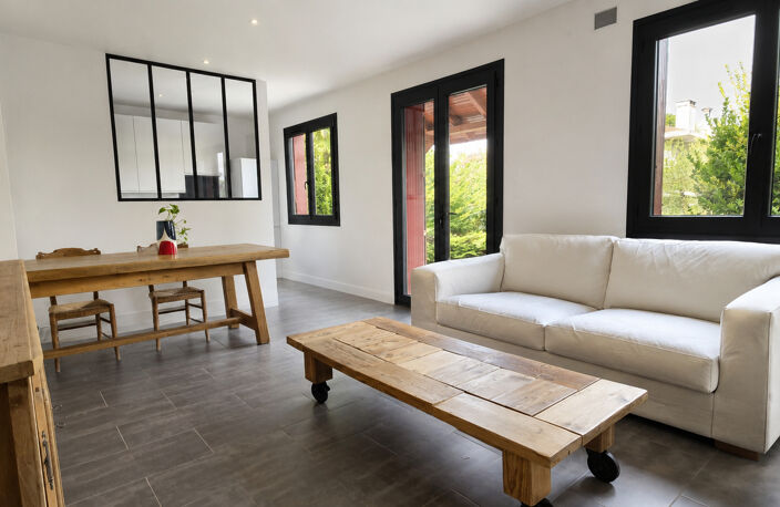 La campagne en ville ! Une adresse rare au coeur de Trespoey Maison T4 - 102 m² - Piscine — photo 4