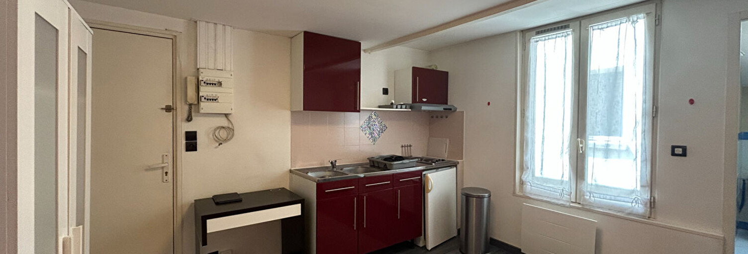 Appartement 1 Pièce 16 m² à louer à Reims (51100)