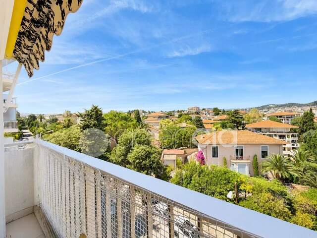 Charmant studio à Cannes — photo du bien