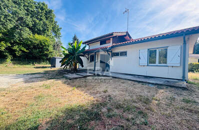 Maison 4 pièces à vendre à Samonac — photo du bien