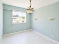 Appartement lumineux 3 pièces avec piscine à Le Port — photo 4