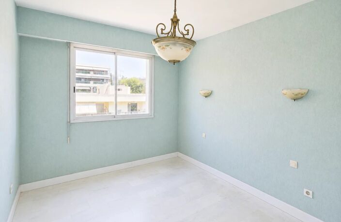 Appartement lumineux 3 pièces avec piscine à Le Port — photo 4