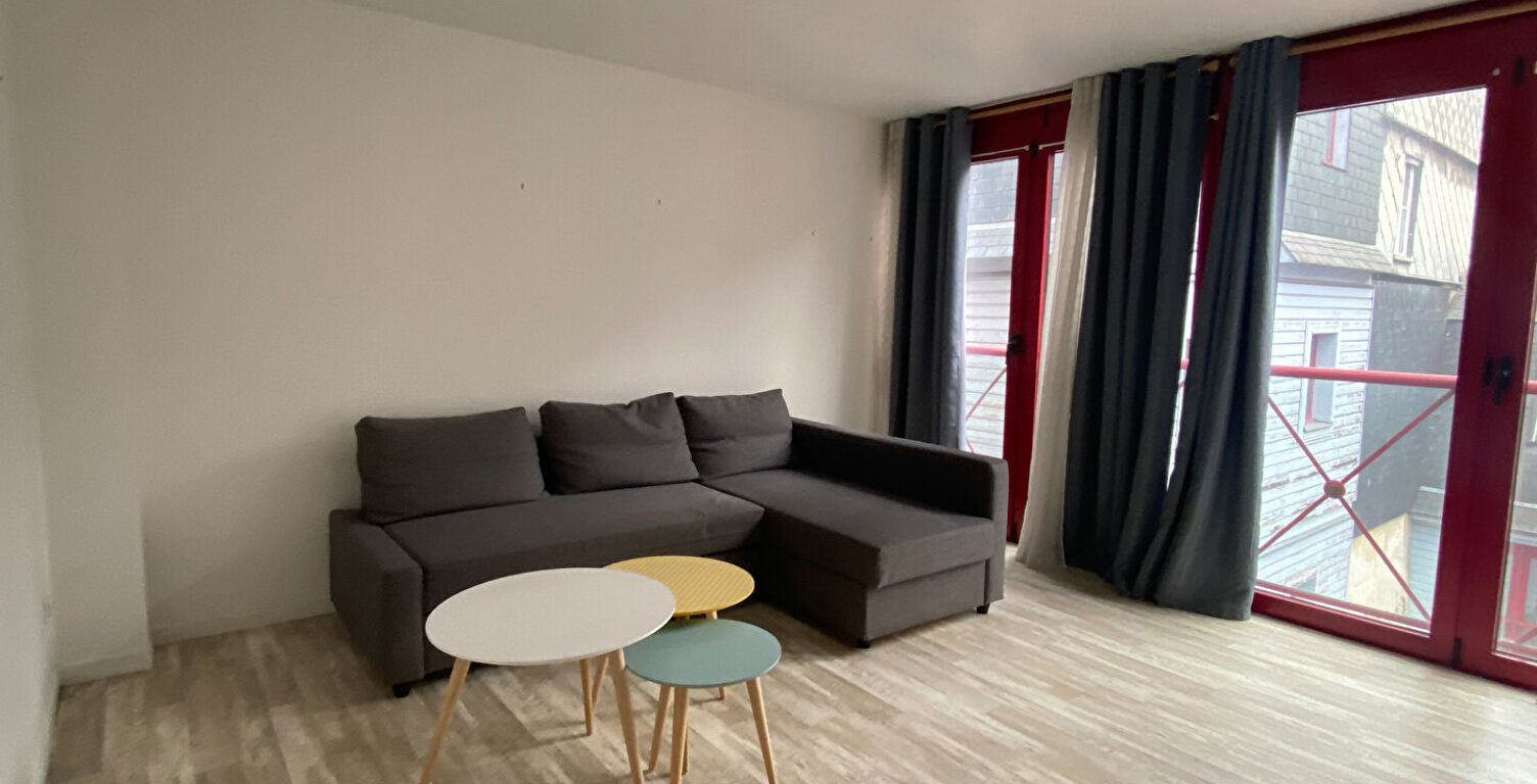 F2 (76000) 28 rue percière — photo 1