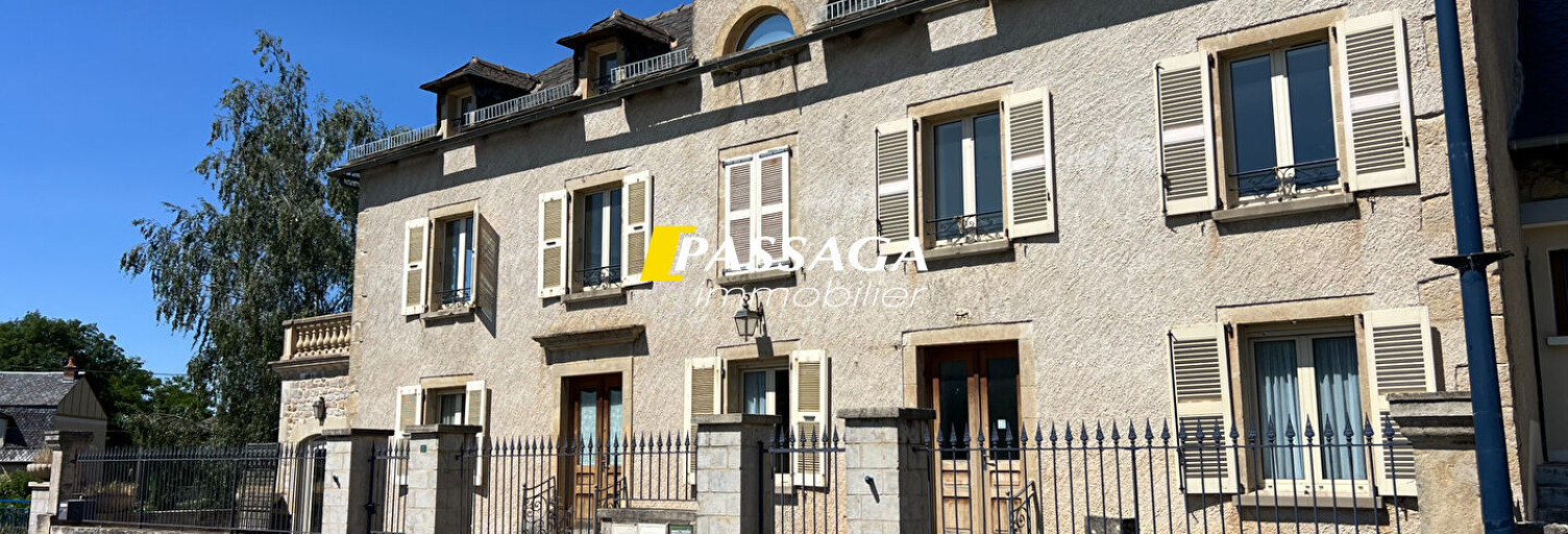 Immeuble  244 m² à vendre à Laissac-Sévérac l'Église (12310)