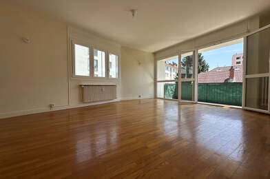 Appartement 4 pièces 1210 €