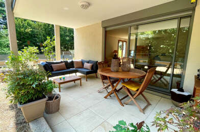 Appartement 4 pièces 698000 €