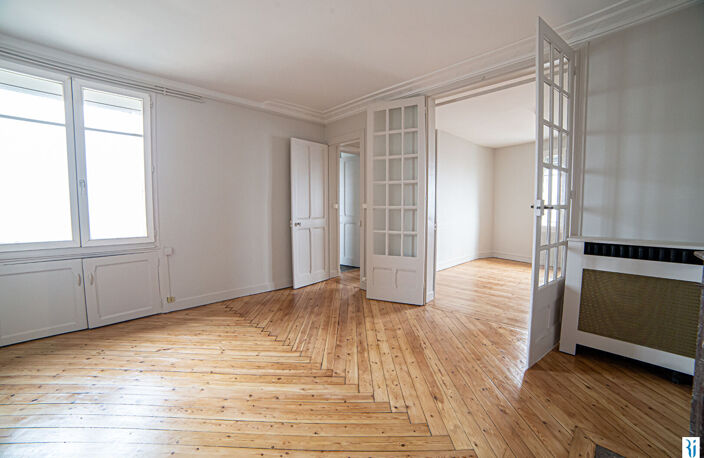 Appartement  3 pièce(s) Référence : JILVA-TRIAN-3EME — photo 4