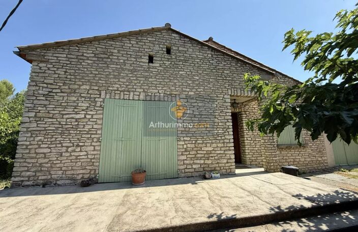 Charmante maison en pierre à Apt, 3 chambres, 86 m² — photo 2