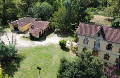 Ensemble immobilier avec 2 habitations, nombreuses dépendances et 1,7 hectare de terrain — photo du bien