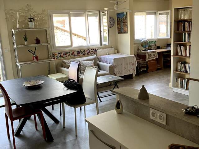 Appartement T4 spacieux et lumineux centre ville de Périgueux — photo du bien