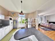 Maison en pierre avec terrasse et vue dégagée — photo 4
