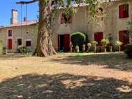 Manoir du 15ème et 17ème siècle — photo 2