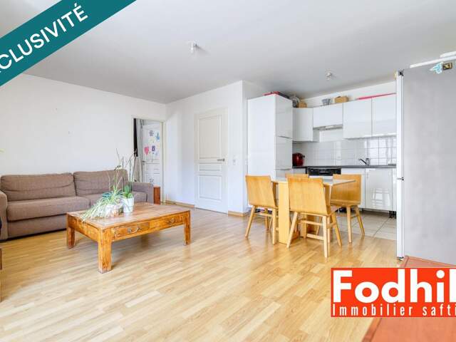 Appartement 2 pièces de 50 m² et Parking. — photo du bien