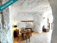 Troglodyte à TRÖO — photo 4