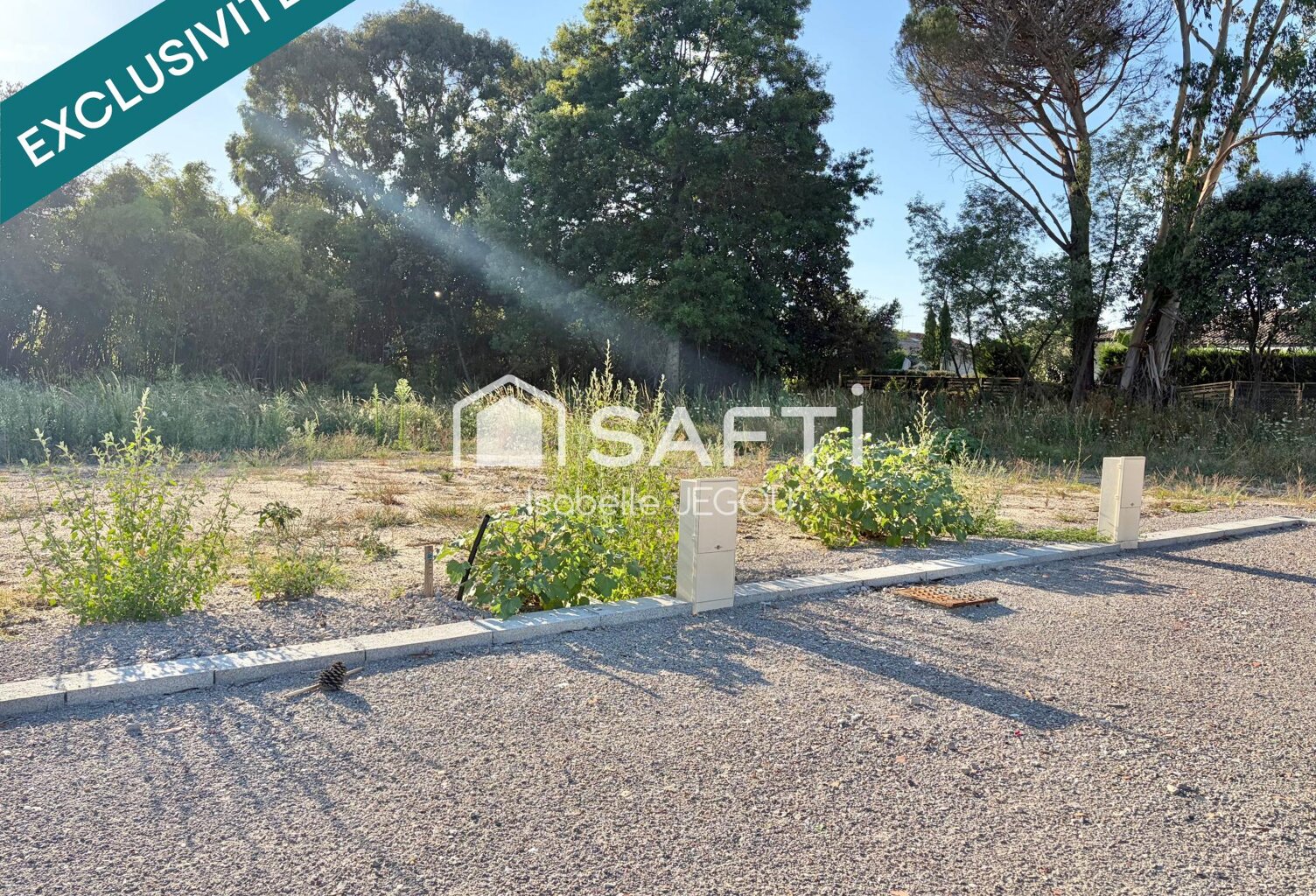 Terrain viabilisé - Emprise au sol 30% — photo 1