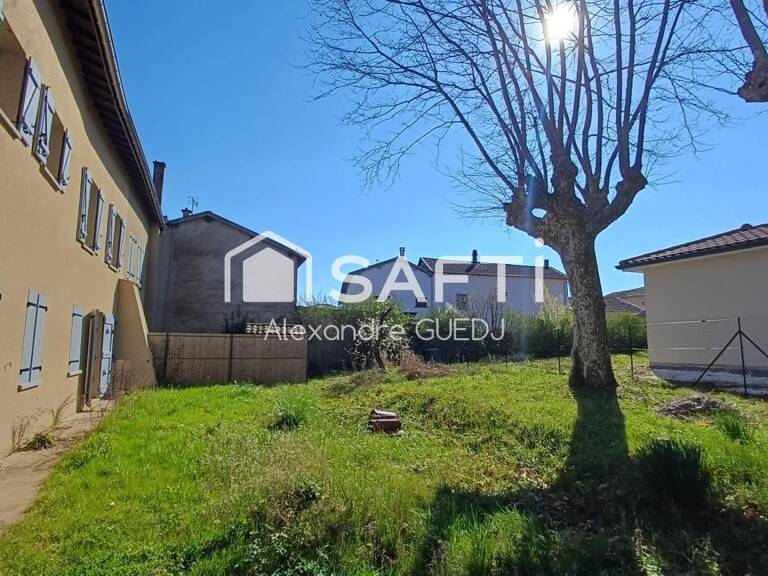 GRANDE MAISON A RENOVER AVEC GARAGE/ATELIER DE 50M² ET TERRAIN DE 450 M² — photo 1