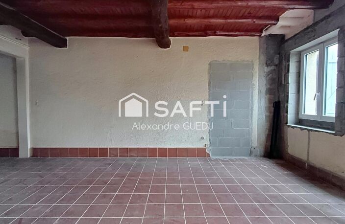 GRANDE MAISON A RENOVER AVEC GARAGE/ATELIER DE 50M² ET TERRAIN DE 450 M² — photo 3
