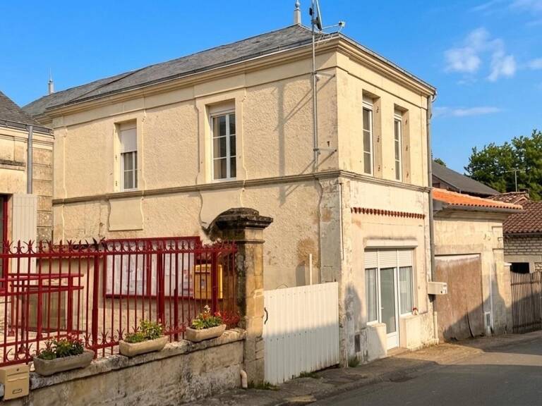 Le charme de l'ancien au cœur d'un joli village — photo 1