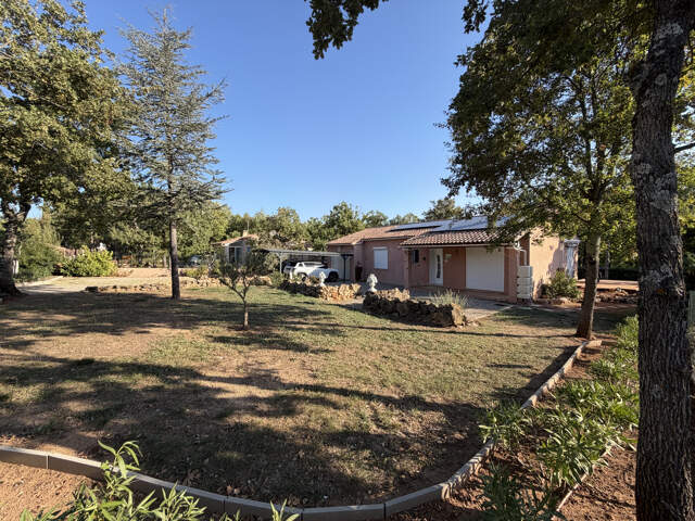 VILLA Régusse 98m2 — photo du bien
