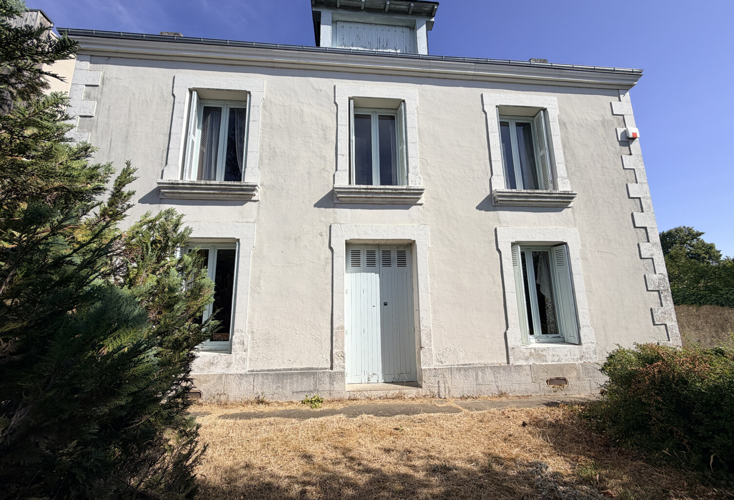 POITIERS Quartier MONTMIDI — photo 1