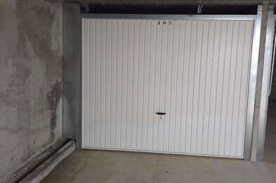 Garage  33000 €