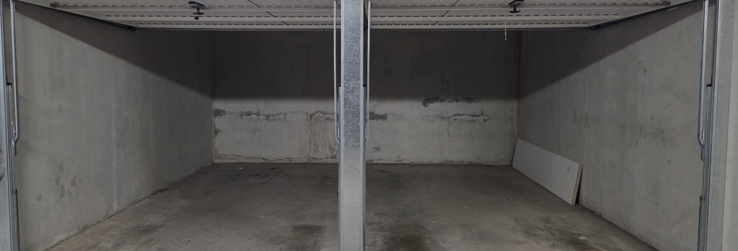 Garage  12 m² à vendre à Fréjus (83600)