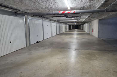 Garage  27000 €